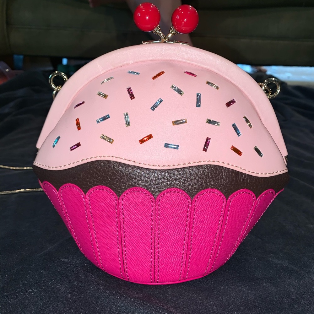 Kate Spade Cupcake crossbody bag